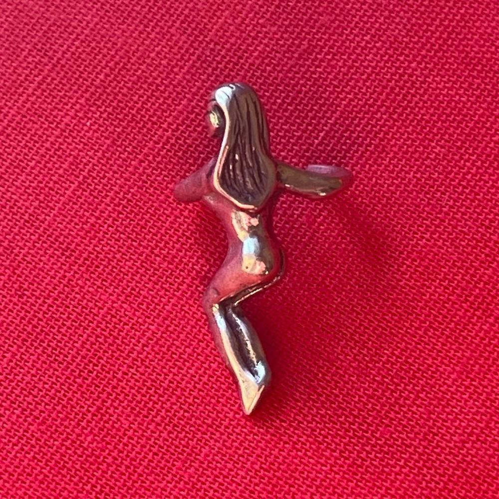 Silver Dancer Ear Cuff Vintage New‎ 90s Y2K